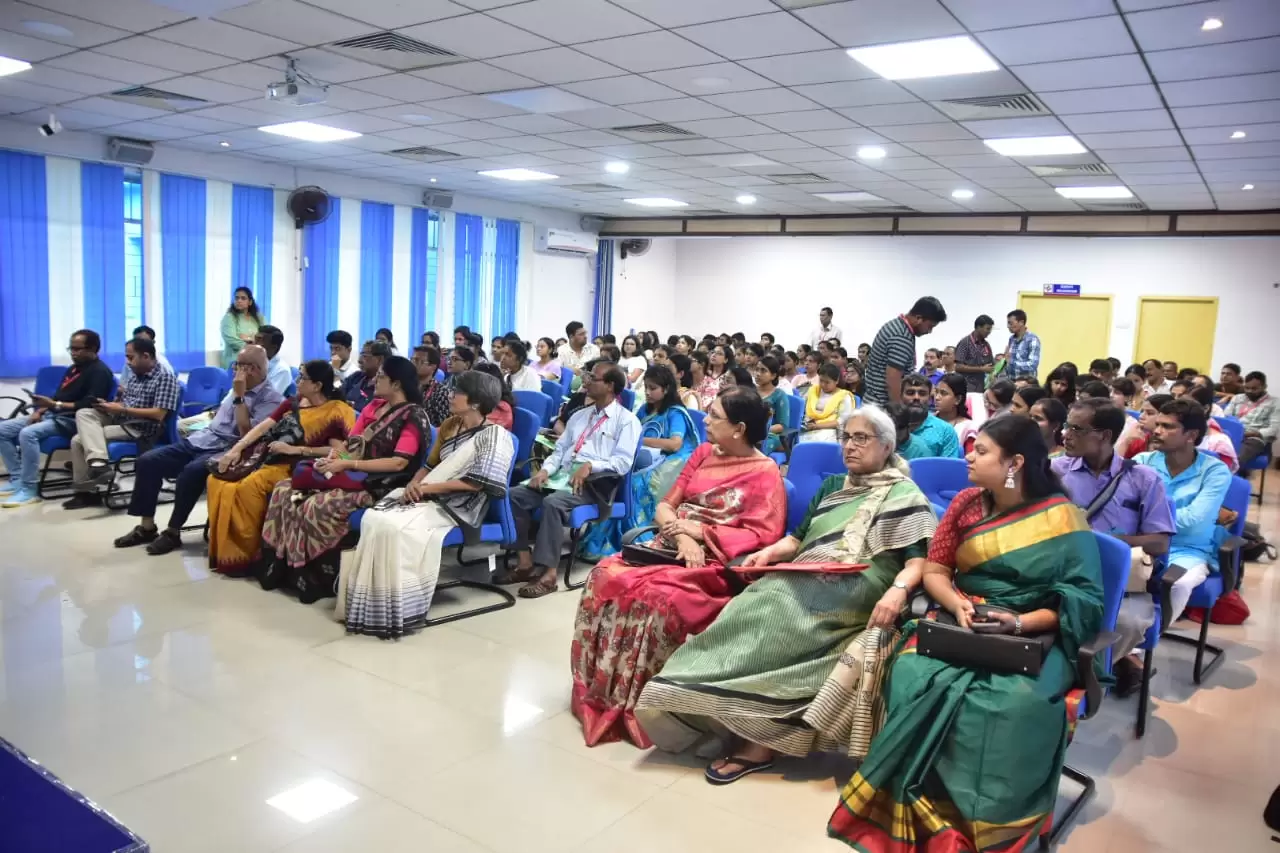 কর্মস্থলে যৌন হয়রানি আটকাতে সচেতনতা কর্মশালা কেন্দ্রীয় সরকারের অফিসে